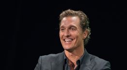 O Matthew McConaughey θέλει να επιστρέψουμε στα σινεμά