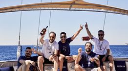 Εξερευνώντας την Κρήτη με ένα METAXA στο χέρι