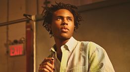 Classics Reborn | Η καμπάνια της Tommy Hilfiger για τη συλλογή που επανεφευρίσκει τα κλασικά prep