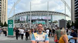 Ένας Έλληνας είδε τους Oasis στο Wembley και μας περιγράφει την εμπειρία του - Άξιζε τελικά η αναμονή 16 χρόνων;