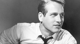 Η πασπαρτού άνεση του λευκού oxford πουκαμίσου