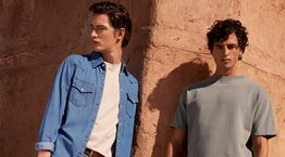 Βρήκαμε τα καλύτερα denim κομμάτια του καλοκαιριού