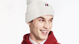 Πώς να συνδυάσεις γήινα με έντονα χρώματα αυτό το φθινόπωρο