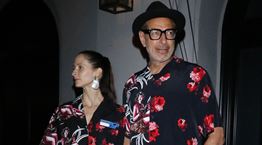 Μόνο ο Jeff Goldblum μπορεί να υποστηρίξει το matching look