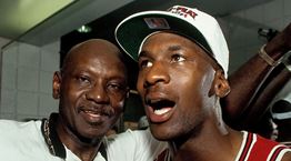 Η αληθινή ιστορία πίσω από τον θάνατο του πατέρα του Michael Jordan