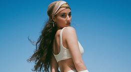 Στη Μύκονο με την Evangelia όλα δείχνουν καλύτερα