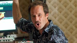 Ο Γιώργος Πυρπασόπουλος παραμένει ένα &#39;Υπέροχο Πλάσμα&#39;