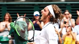 Σε άλλα νέα, ο Στέφανος Τσιτσιπάς πείστηκε να κάνει το εμβόλιο κατά της Covid-19