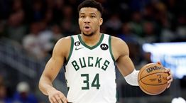 Στην προθέρμανση του All Star Game, την παράσταση έκλεψαν οι γιοι του Γιάννη Αντεκούνμπο