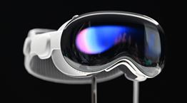 Το Apple Vision Pro κυκλοφόρησε, οι γκάφες ξεκίνησαν