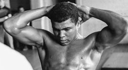 Αντί για κοιλιακούς, δοκίμασε αυτές τις 5 ασκήσεις