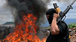 Ο κορονοϊός είναι η μεγάλη ευκαιρία των παντοδύναμων καρτέλ