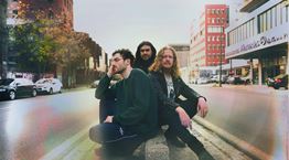 Στο νέο βίντεο κλιπ των Darkside, βασιλεύει το vintage σκοτάδι