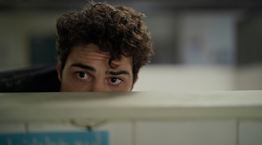 Κατασκοπικές σειρές για να δεις αν (δε) σου άρεσε το The Recruit στο Netflix