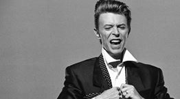 Σπάνιες φωτογραφίες από τη ζωή του David Bowie