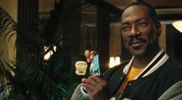 O Eddie Murphy επέστρεψε ή μήπως δεν έφυγε ποτέ;