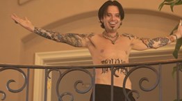 Full frontal, η επιστροφή