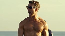 To workout του Glen Powell για το Top Gun: Maverick