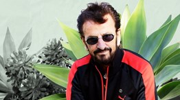 O Ringo Starr δε θέλει να κάνει μόνος του πρόβες