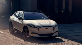 Mach-E, η νέα ηλεκτρική Ford Mustang