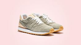 Natural fit με τα νέα sneakers της Todd Snyder