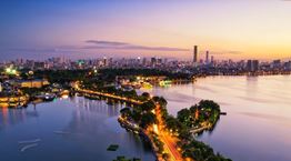 Οι πόλεις που μπορείς να ζήσεις πλουσιοπάροχα μόνο με 800 ευρώ