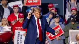 Ο Donald Trump εισβάλλει στο TikTok για να διεκδικήσει νέους ψηφοφόρους