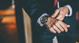 Τα ρολόγια-επένδυση του καλοκαιριού