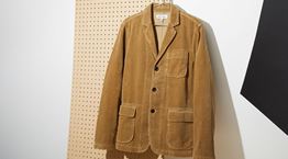 Μην υποτιμάς το κοτλέ σακάκι