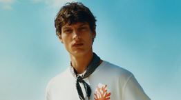 To must have T-shirt των Zara γι&#39; αυτό το καλοκαίρι