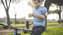 5 αποτελεσματικές συμβουλές για να καταπολεμήσεις τη φθινοπωρινή κούραση