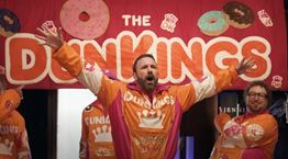 O Ben Affleck, o Matt Damon και ο Tom Brady είναι οι DunKings