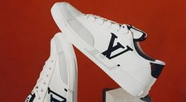 Τα πρώτα sustainable sneakers της Louis Vuitton