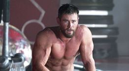 Η διατροφή που έχτισε το κορμί του Chris Hemsworth