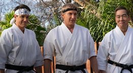 5 τέλειες σειρές και ταινίες για δεις αυτό το σαββατοκύριακο