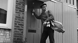 Το μυστικό διαμέρισμα του James Bond μόλις αποκαλύφθηκε