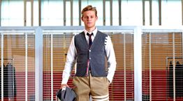 Η νέα εμφάνιση της Μπαρτσελόνα από τον Thom Browne