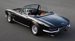 Η διαχρονική φινέτσα της Ferrari 275 GTS του 1966