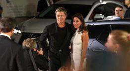 Ποια είναι η Ines de Ramon, το νέο αμόρε του Brad Pitt