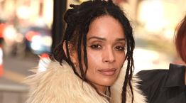 Η σεληνιακή γοητεία της ακριβοθώρητης Lisa Bonet