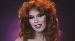 Amanda Lear, οι πολλές ζωές μιας &#39;σαιξπηρικής&#39; βασίλισσας