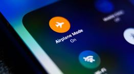 Λύνοντας το μυστήριο της λειτουργίας πτήσης στο κινητό