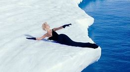 Όταν ο Thierry Mugler φωτογράφιζε super models στον πάγο