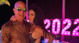 Όλα τα έχει ο Jeff Bezos. Εκτός από γούστο.