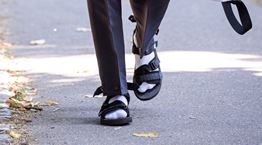 Στιλιστικά λάθη, λιγότερη γοητεία