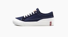 Τα νέα sneakers της Levi's