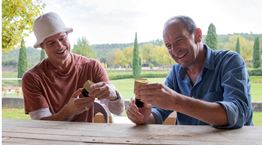 Ο Brad Pitt έχει δική του σειρά περιποίησης. Λέει, όμως, τίποτα;