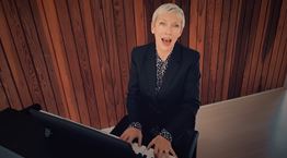 Ένα τατουάζ για την Annie Lennox
