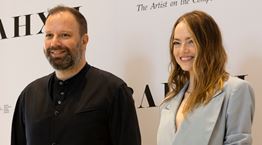 Όταν η Emma Stone ρώτησε τον Γιώργο Λάνθιμο τι της βρήκε