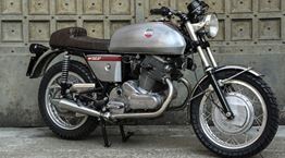 Laverda SF750, η βασίλισσα των 70s